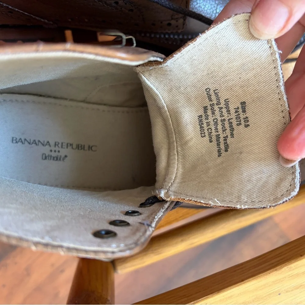 Banana Republic Tan Leather Brogue Boots